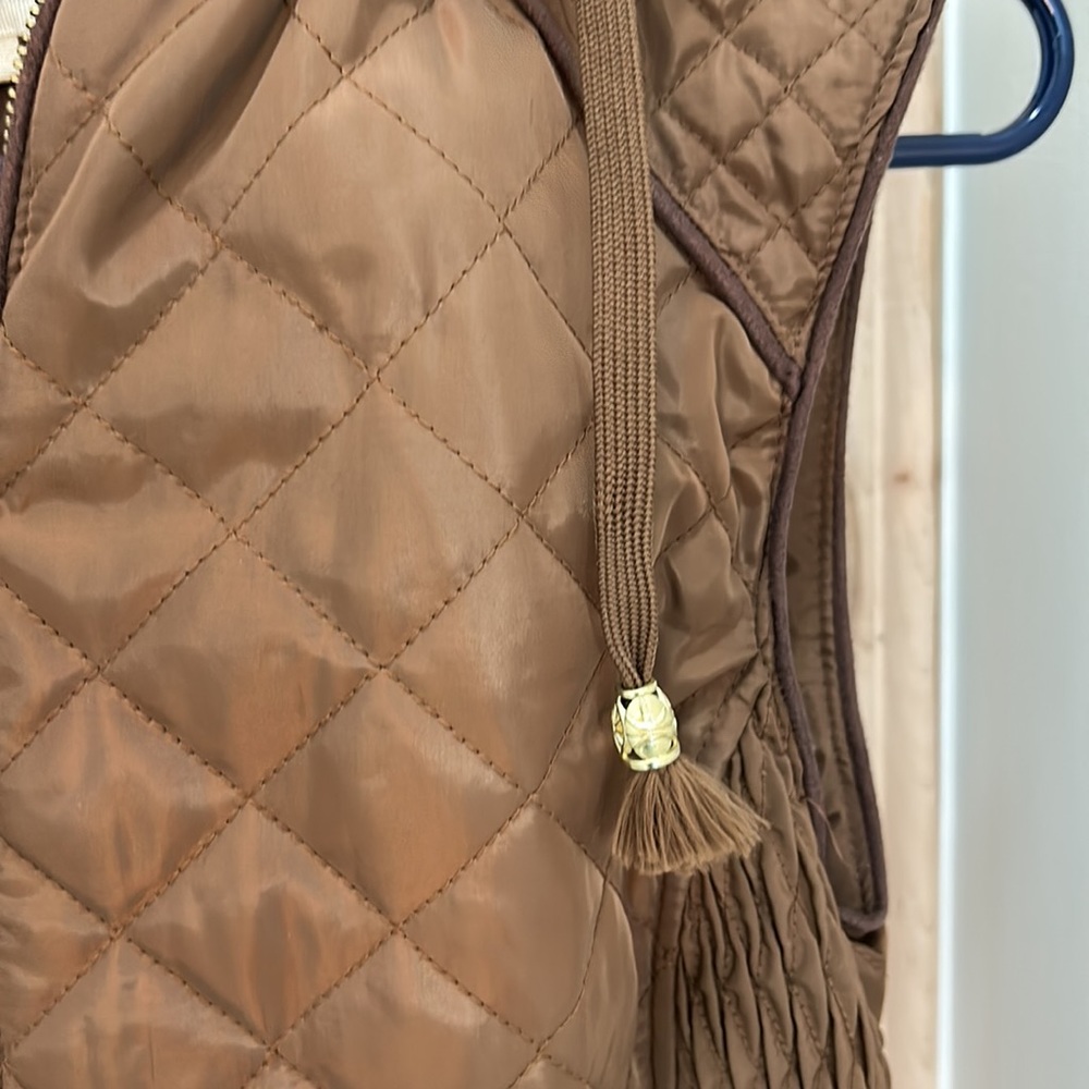 Winter Vest. Super Soft Inside, Mint Condition. S… - image 5